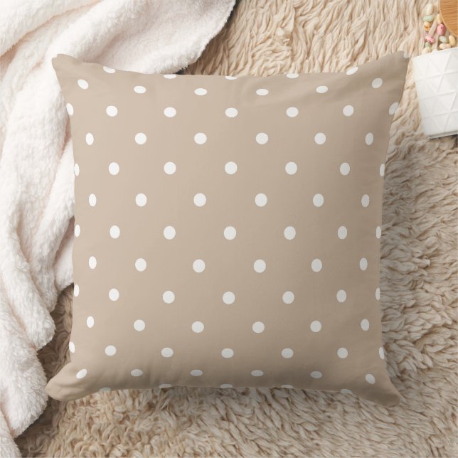 Modernes Beige Polka Dots Throw Kissen (Decke)