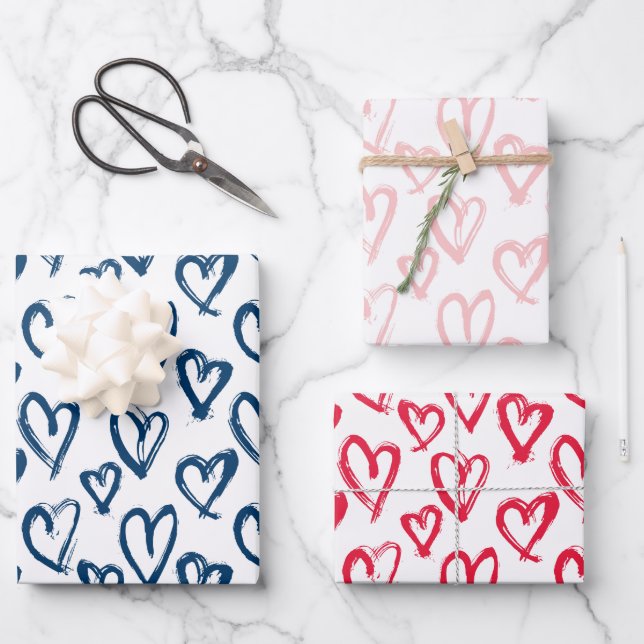 Modernes bemaltes Herz Geschenkpapier Set (Vorderseite)