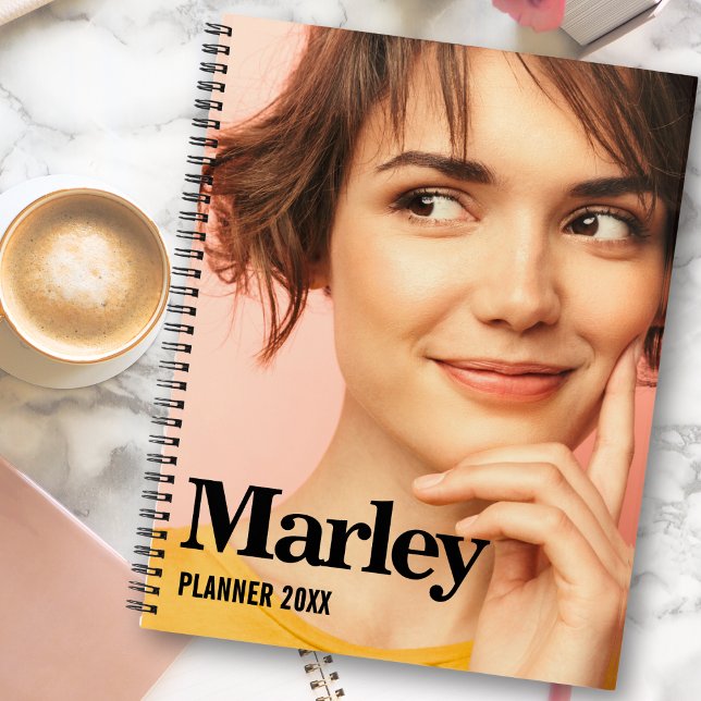 Modernes, benutzerdefiniertes Foto kreieren Ihr ei Planer (Von Creator hochgeladen)