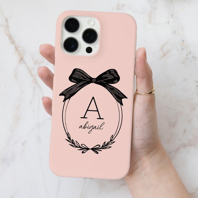 Modernes Black Bow Stilvolles Girly Blush Pink Mon iPhone 16 Pro Max Hülle (Modern Black Bow Stylish Girly Blush Pink Monogram Case-Mate iPhone Case)