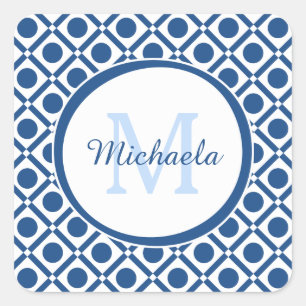 Modernes, blau-weiß geometrisches Monogramm mit Na Quadratischer Aufkleber