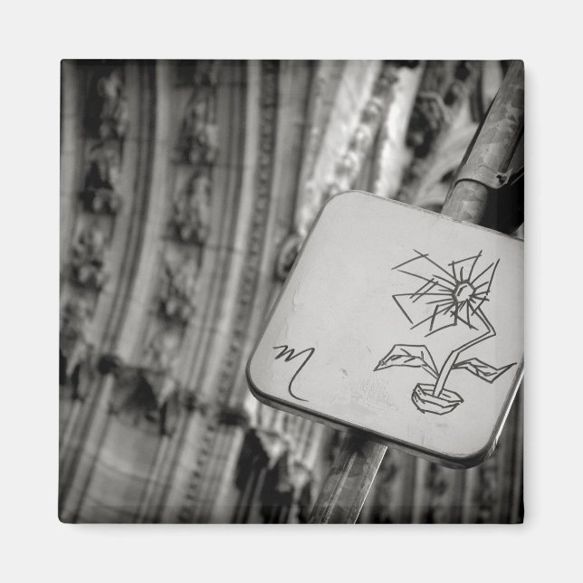 Modernes Blossom Magnet (Vorne)