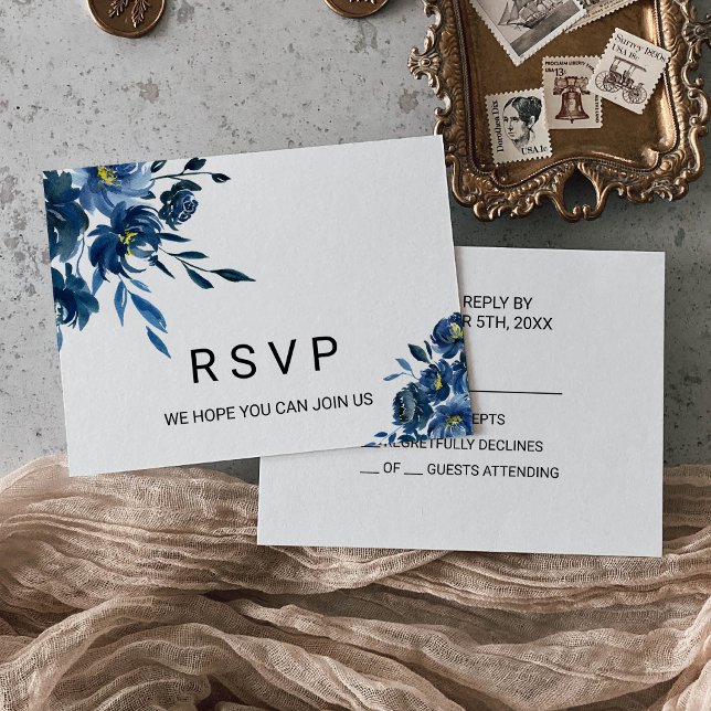 Modernes Blue Floral Wedding Rsvp (Von Creator hochgeladen)