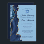 Modernes Blue Gold Agate Bar Mitzvah Party Einladung<br><div class="desc">Moderne Marineblau und Goldmedaille schmücken die Seite dieser modernen Bar Mitzvah Zeremonie und Party Einladung. Der Name Ihres Sohnes ist in einem schönen formalen Drehbuch unter dem Stern von David geschrieben. Ideal für eine schicke,  stilvolle jüdische Familie,  die ihren Jungen feiert,  der zur Tora gerufen wird.</div>