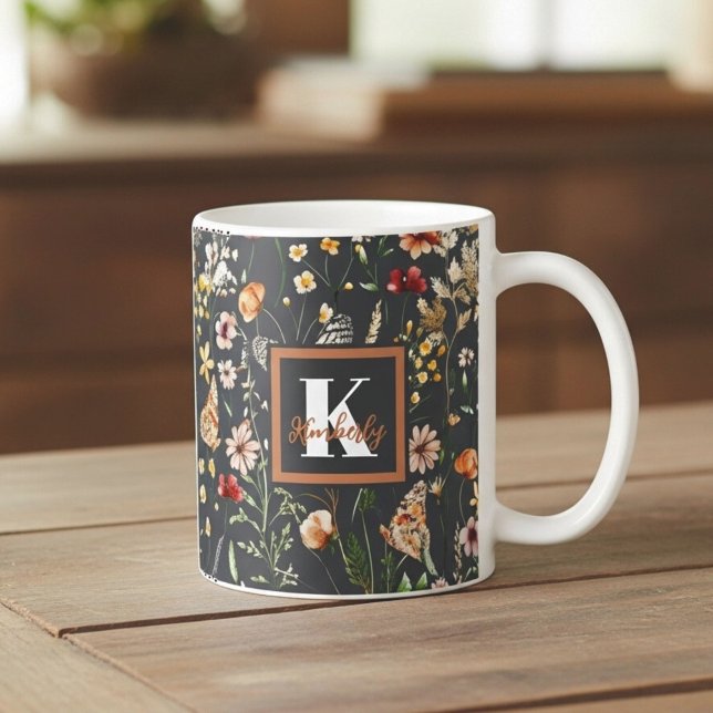 Modernes Boho-Blumenmonogramm Kaffeetasse (Von Creator hochgeladen)
