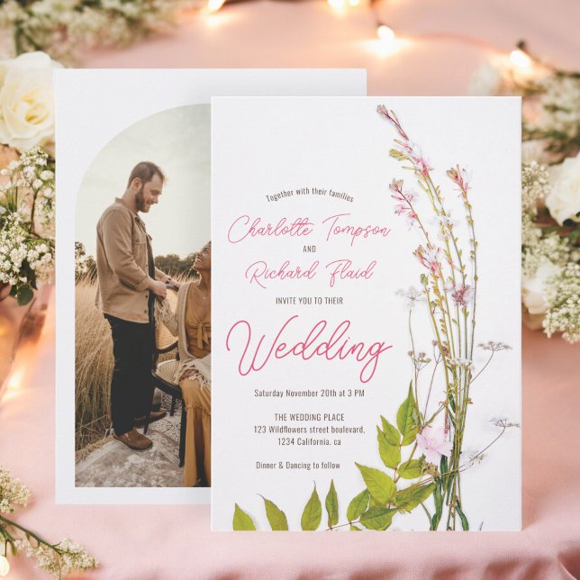Modernes boho-Wildblumen-Skript-Foto Einladung (Modern boho wildflowers script photo invitation)
