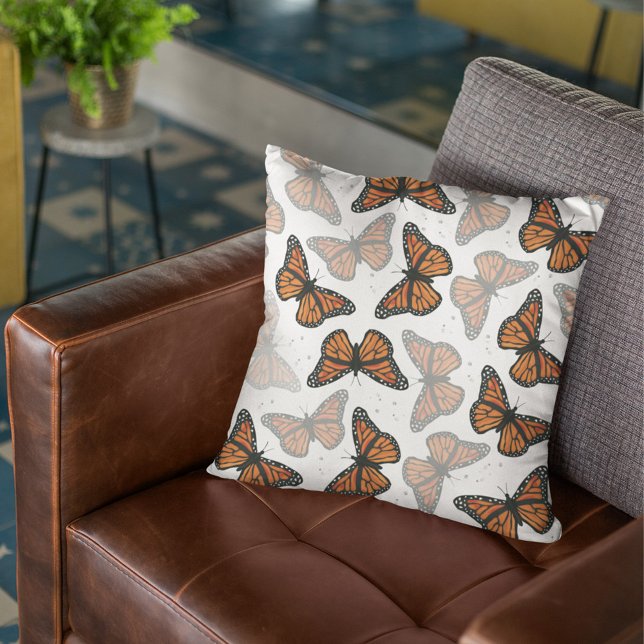 Modernes Botanisches Schmetterlingsmuster Kissen (Monarch butterflies pattern throw pillow. )