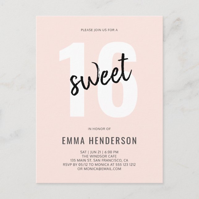 Modernes Brush Sweet 16 Einladungspostkarte (Vorderseite)