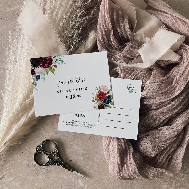 Modernes Burgund Navy Blush Floral Save the Date Postkarte (Von Creator hochgeladen)