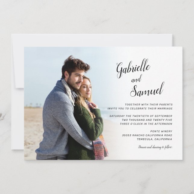 Modernes Calligraphy Foto Wedding Invitati Einladung (Vorderseite)