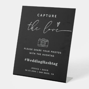 Modernes Capture der Liebe Hochzeitshashtag-Zeiche Sockelschild