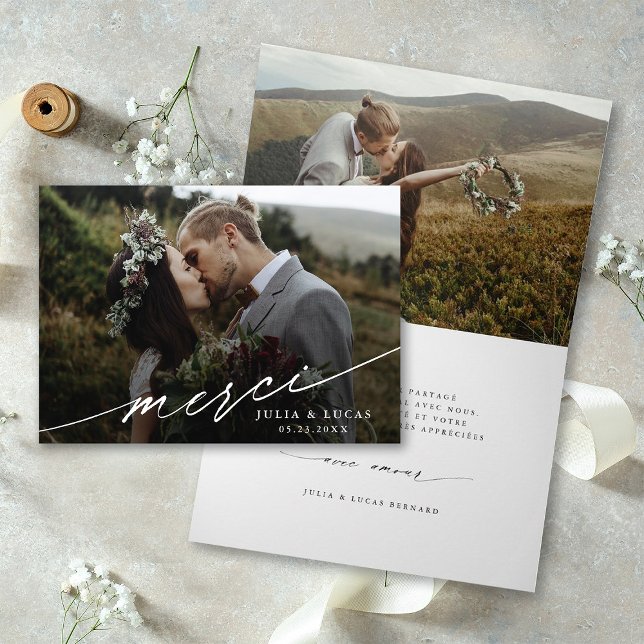 Modernes Chic Merci Script 2 Foto Wedding in Franz Dankeskarte (Front & Inside)