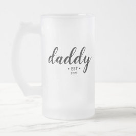 Modernes Daddy im etablierten Jahr Mattglas Bierglas