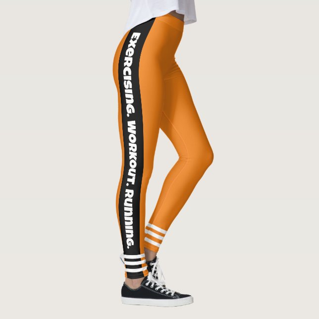 Modernes Design l Schwarzweiß Text l Orange Leggings (Rechts)