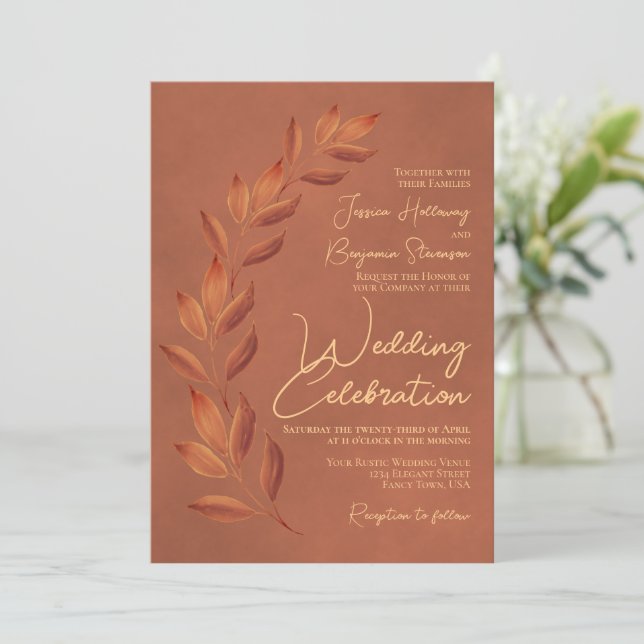 Modernes Drehbuch & Herbstleaves Terracotta Weddin Einladung (Stehend Vorderseite)