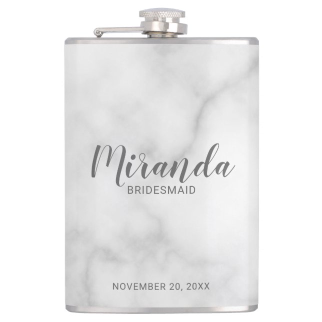 Modernes Drehbuch Personalisiert Bridesmaid-Name Flachmann (Vorderseite)