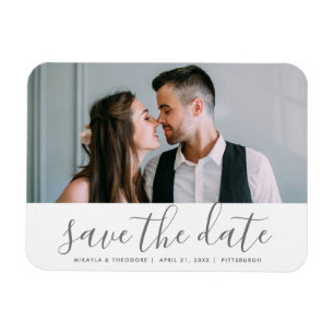 Modernes Drehbuch Save the Date Hochzeitsszitat-Fo Magnet