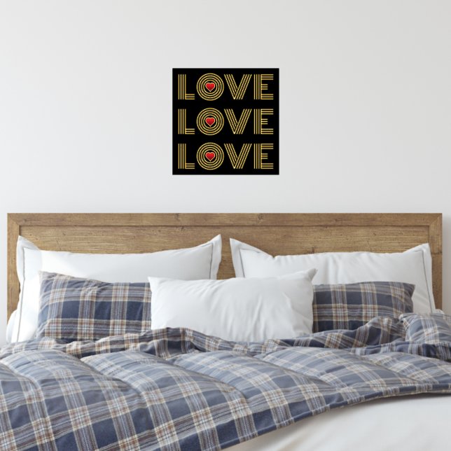 Modernes Drei-Wörter "LIEBE" und Schwarz der roten Foliendrucke (In Situ (Schlafzimmer 3))
