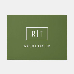 Modernes dunkelolive-grünes Monogramm Fußmatte