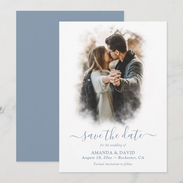 Modernes Dusty Blue Wedding Foto Save the Date (Vorne/Hinten)