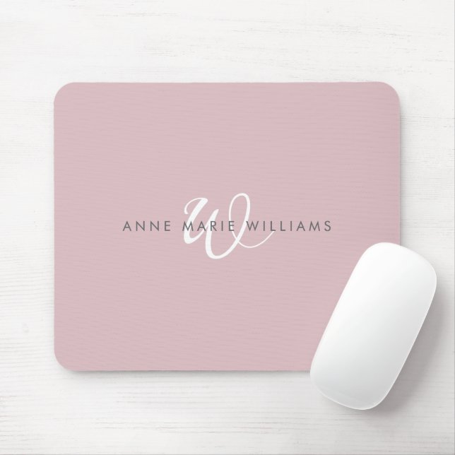 Modernes Dusty Lilac Weißes Skript-Monogramm Mousepad (Mit Mouse)