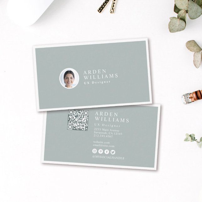 Modernes, einfaches Berufliches QR-Foto Visitenkarte (Von Creator hochgeladen)