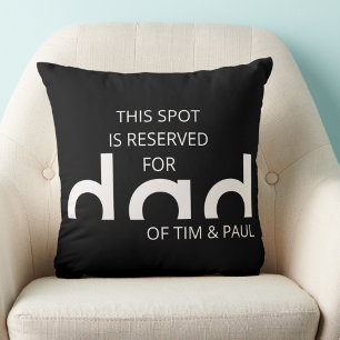 Modernes, einfaches Vater-Design mit Kindernamen Kissen