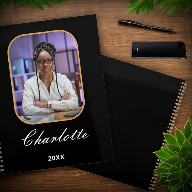 Modernes Elegantes Foto Stilvolle Schwarze Persönl Planer (Modern Elegant Photo Stylish Black Personalize Planner is great to use everyday or give as a gift. )