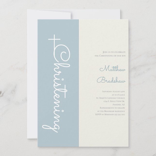 Modernes Elegantes Light Blue Baby Boy Christening Einladung (Vorderseite)