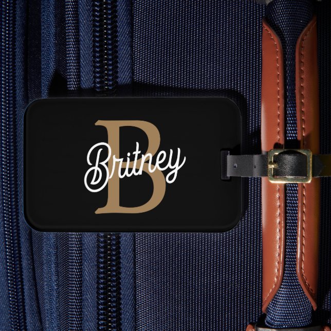 Modernes elegantes Monogramm Name Black Gold Scrip Gepäckanhänger (Vorderseite Insitu 4)