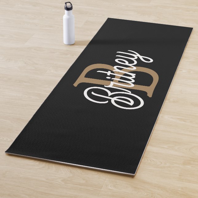 Modernes elegantes Monogramm Name Black Gold Scrip Yogamatte (Beispiel)