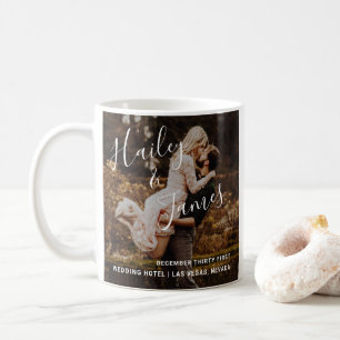 Modernes elegantes, neu gezogenes Foto Kaffeetasse