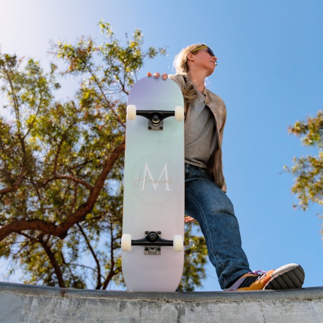 Modernes, elegantes Pastel Pink Mint Lila Farbgebu Skateboard (Außen 1)