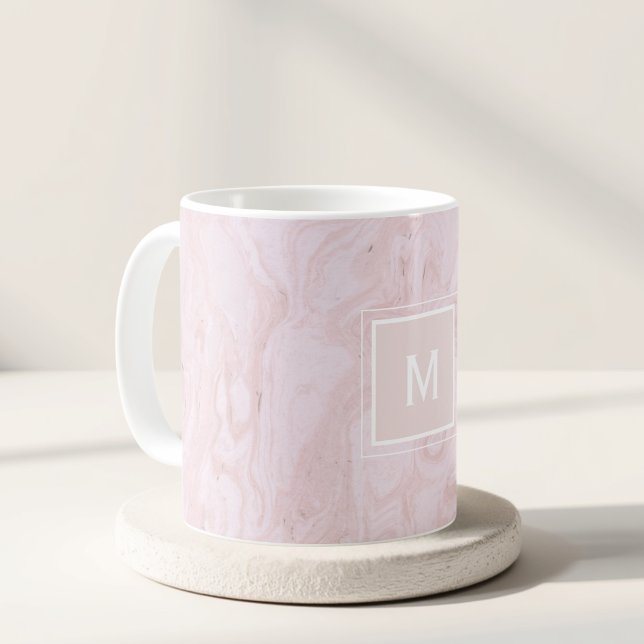 Modernes, elegantes rosa Marmormongramm Kaffeetasse (Von Creator hochgeladen)