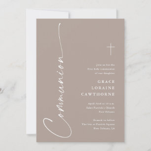Modernes, elegantes Script Taupe First Communion Einladung