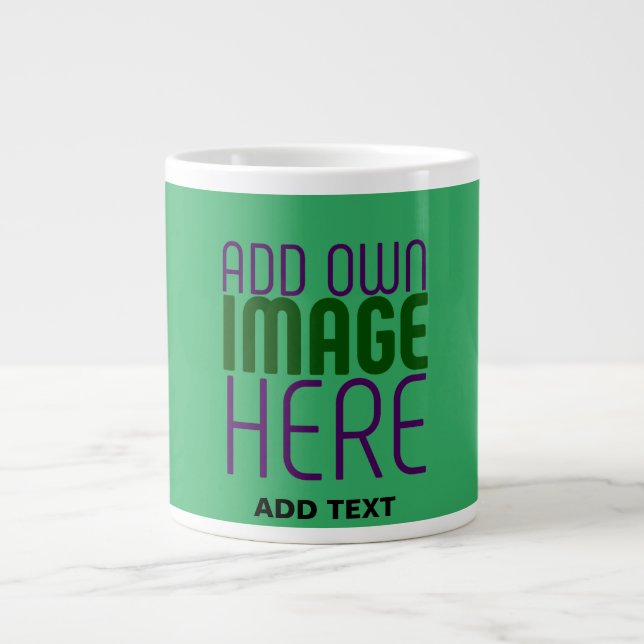 MODERNES EMERALD-GRÜNE BILDTEXTVORLAGE Jumbo-Tasse (Vorderseite)