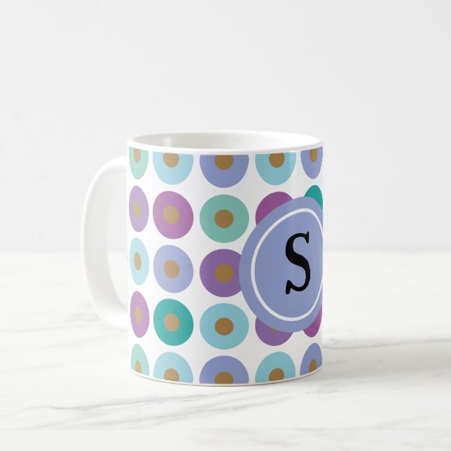 Modernes, farbenfrohes Circle Pattern Monogramm Kaffeetasse (Vorderseite Links)