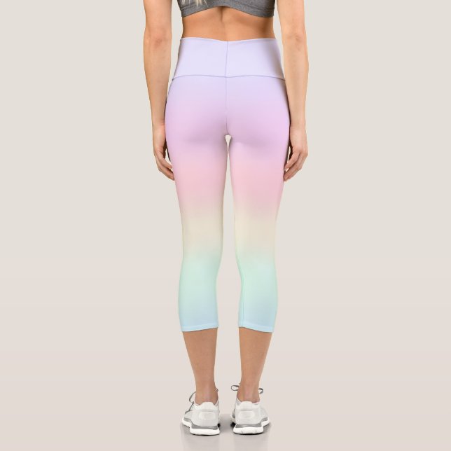 Modernes farbiges Gefälle Wasserfarbe Regenbogen Capri Leggings (Rückseite)