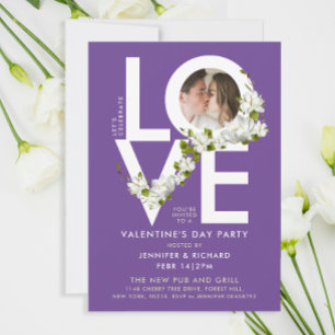 Modernes, feines Typo Weiße Lila Liebe Foto Floral Einladung