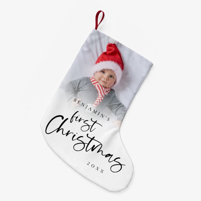 Modernes First Christmas Baby Foto Script Kleiner Weihnachtsstrumpf (Vorderansicht (hängend))