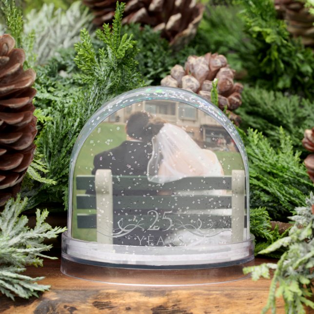 Modernes Foto 25. Hochzeitstag Schneekugeln (Winter)