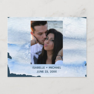 Modernes Foto Blue Watercolor Wash Save the Date Ankündigungspostkarte