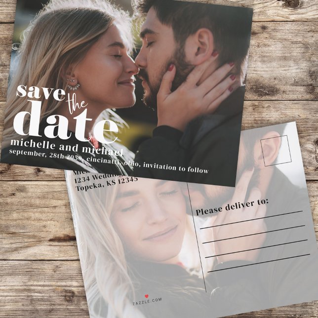 Modernes Foto Einfache Typografie muffig Minimalis Ankündigungspostkarte (Save the date wedding photo postcard template.)