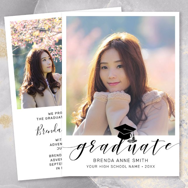 Modernes Foto für Abschluss mit schwarzer Schriftz Ankündigung (Modern Two Photo Black Script on White Graduation Announcement)