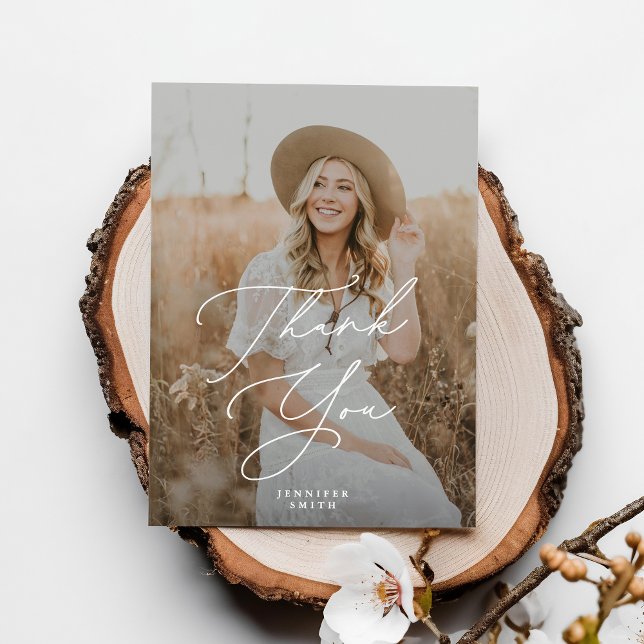 Modernes Foto für Chic Script Abschluss Vielen Dan Einladung (Von Creator hochgeladen)