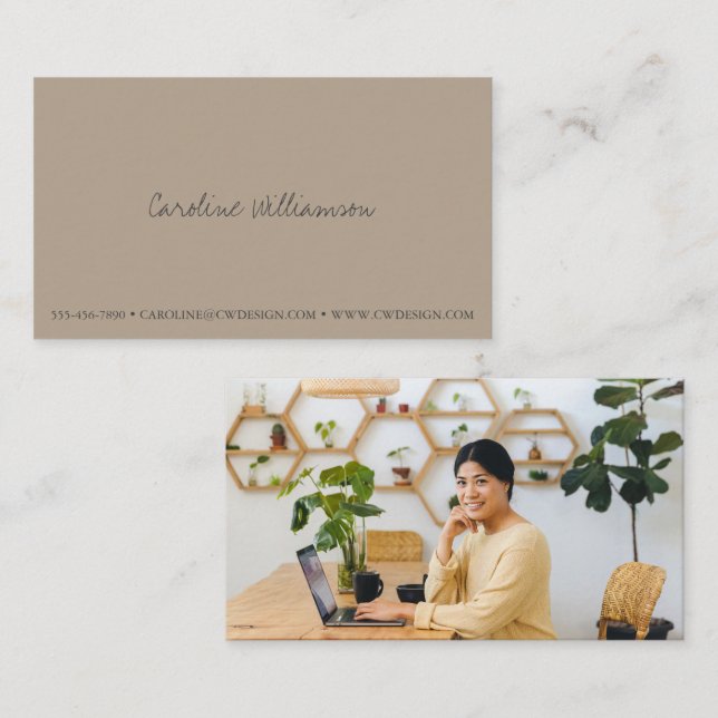 Modernes Foto für Minimalistische Skriptnamen Taup Visitenkarte (Vorne/Hinten)