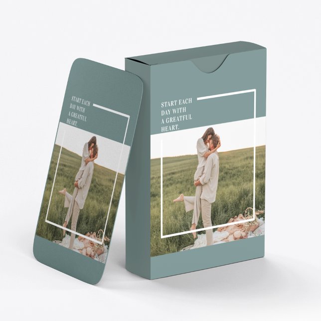 Modernes Foto Grüne Familie Liebliches Geschenk Spielkarten (Von Creator hochgeladen)