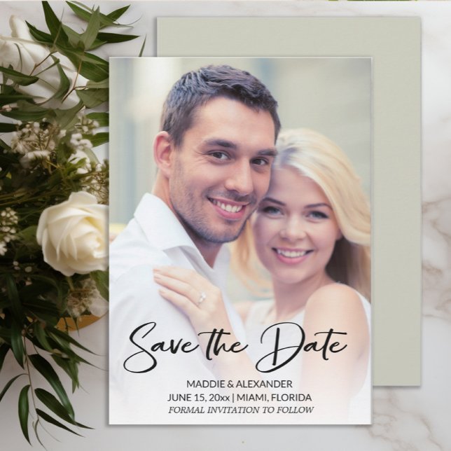 Modernes Foto handgeschriebener Verlobung Save The Date (Wedding Save the Date photo card)