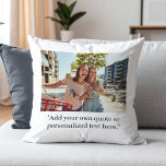 Modernes Foto maßgeschneiderter Angebote Kissen<br><div class="desc">Erstellen Sie Ihr eigenes individuelles Angebot und Foto werfen Kissen Wohngestaltung Features Ihre personalisierte Text in modernen minimalistischen Typografie und eines Ihrer Lieblingsfotos.</div>