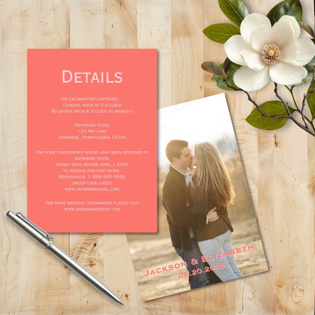 Modernes Foto mit rosa und korallen Hochzeiten Begleitkarte (Modern Coral Wedding details enclosure card with photo)